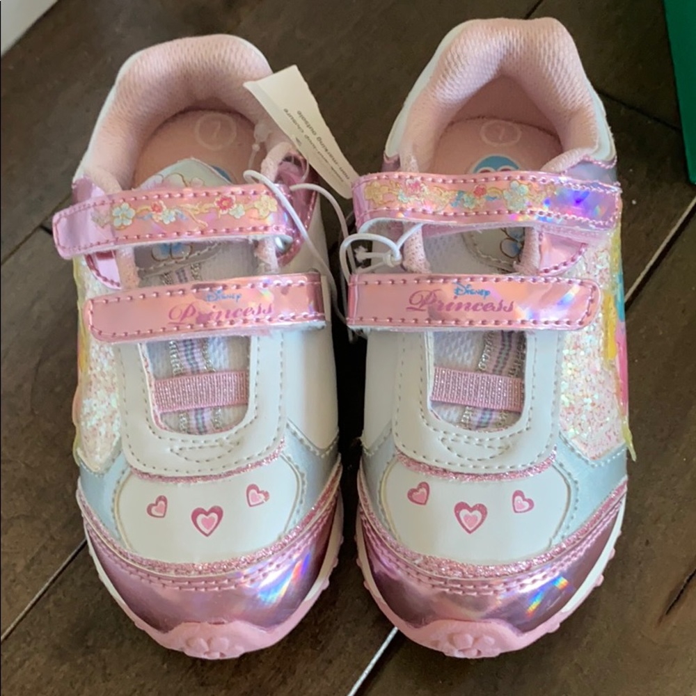 90s Disney Princess Girls Sneakers a 7 kids NWT